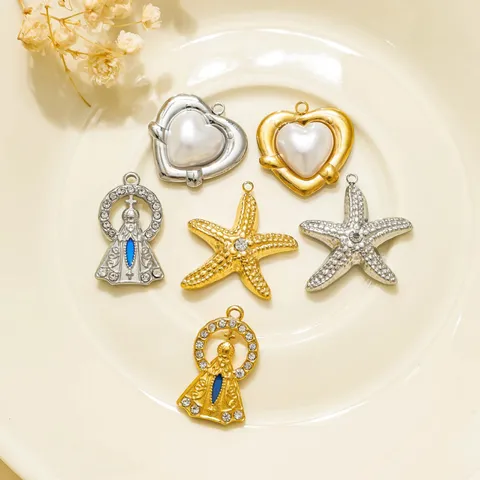 Ciondolo Vintage in Acciaio Inossidabile Vergine Maria Stella Marina Cuore Perla Artificiale per Gioielli Fai-da-te Strass