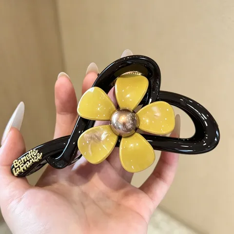 Eleganter Blumen Haarklammer Hai Clip Für Damen PC Legierung Künstliche Perle Haarschmuck Einzigartige Hochsteckfrisur Mode Haarklemmen