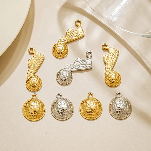 Vintage Stainless Steel Soccer Football Sneakers Globe Charms Pendant For DIY Necklace Keychain Bracelet Making Jewelry Findings Accessories
