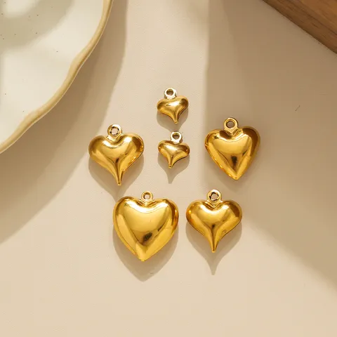 Stainless Steel Heart Pendant DIY Jewelry Making Keychain Gift Decoration Accessories Electroplated Gold Heart Charm For Crafting