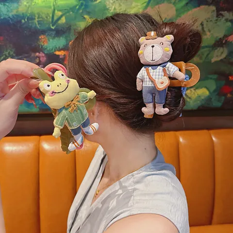 Linda Pinza para el Cabello de Oso y Rana de Dibujos Animados para Mujer Pinza de Tiburón de Peluche de Doble Cara Accesorios para el Cabello de Tela Plástico Hecho a Mano Moda