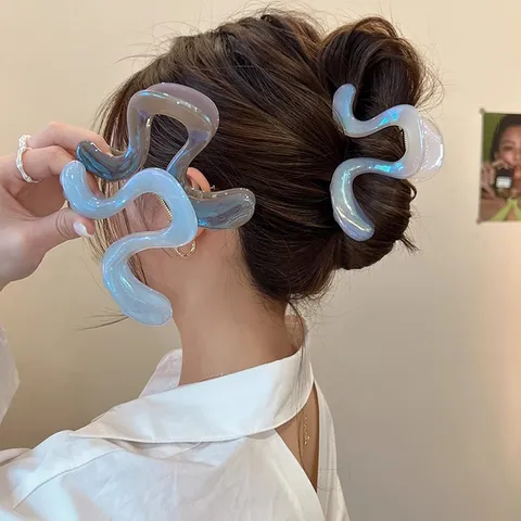 Pinza per Capelli Ondulata Lucida Colore Gelatina Donna Fermaglio a Squalo Grande Volume Elegante Accessori per Capelli in Resina