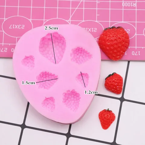 Cute Strawberry Silicone Mold 7 Cavities Soft Resin Clay Craft For DIY Handmade Fondant Cake Decorating Making