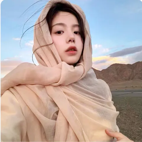 Women's Lightweight Solid Color Scarf Long Shawl Sun Protection Beach Headscarf Travel Accessories