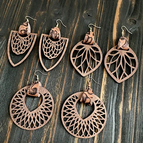 Boucles d'oreilles Mandala Ajourées en Bois Vintage Boho en Cuir Véritable Crochet en Cuivre Boucles d'oreilles Géométriques pour Femmes Bijoux Ethniques