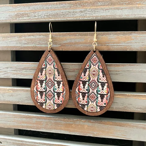 Western Vintage Wood Drop Earrings Aztec Bull Skull Pattern Waterdrop Ethnic Earrings For Women Jewelry Gift