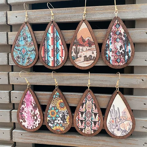 Western Vintage Wood Drop Earrings Aztec Bull Skull Pattern Waterdrop Ethnic Earrings For Women Jewelry Gift