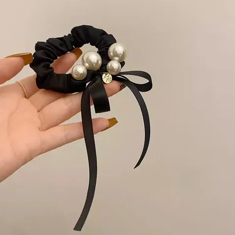 Elegante Satijn Strik Haarelastiek Met Kunstparel Legering Hanger Franse Stijl Effen Kleur Paardenstaart Houder Haarknipjes Voor Vrouwen