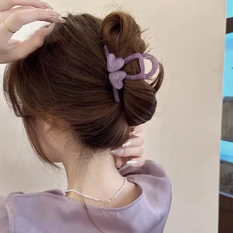 Koreanischer Stil Herz Haarkralle Minimalistisch Doppelherz Haarklammer Süße Kunststoff Haarnadeln Rutschfeste Haarklemmen Für Damen