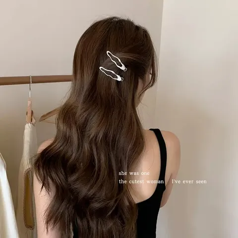 Horquilla de Aleación con Línea Irregular Minimalista Tono Plateado Pinza de Pelo Geométrica Pico de Pato para Mujer