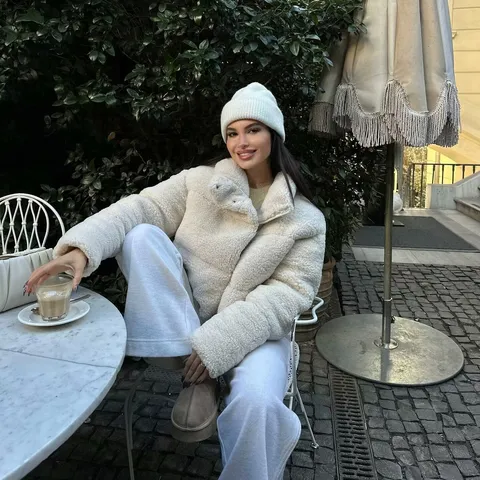 Manteau Court Chaud Rembourré en Polaire de Laine d'Agneau Artificielle Épaissie d'Hiver pour Femmes Vêtement d'Extérieur Décontracté