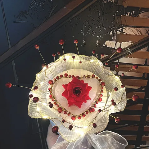 Elegant Iron Wire Artificial Pearl Crown Cake Topper Starburst Heart Round Shape Romantic Birthday Wedding Party Cake Baking Decoration Ornaments