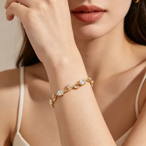 Elegant Eco Friendly Copper Rhinestone Flower Leaf Vine Bracelet Delicate Luxurious Gold Color Botanical Bracelet For Women Fashion Jewelry Gift