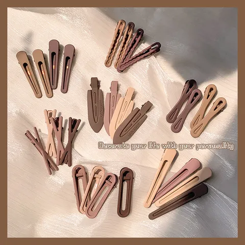 Minimalistisch Matte Effen Kleur Legering Haarspelden Aardetoon Geometrisch Zijspeld Haaraccessoires Voor Dames
