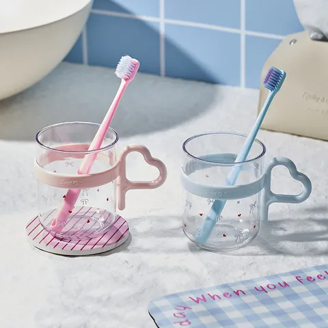 Cute Bowknot Heart Plastic Mouthwash Cup Portable Travel Toothbrush Cup Home Couple Water Cup Tumbler