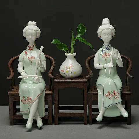 Figurine de Dame Classique en Céramique Faite Main Décoration Intérieure Ornements Peints de Lotus