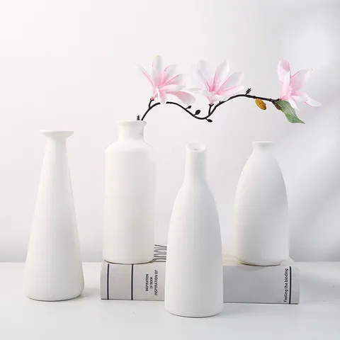Vase en Céramique de Porcelaine Blanche Minimaliste Style Européen Émaillé Petit Vase de Fleurs de Table pour Décoration
