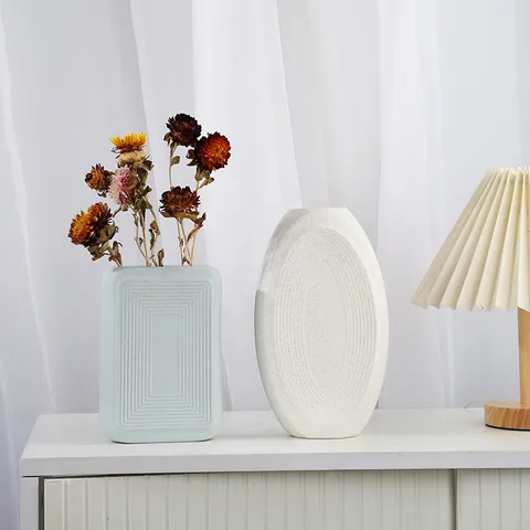 Vase en Céramique Mate Style Crème Nordique Vase Rayé Salon Arrangement Floral Ornements Décoratifs