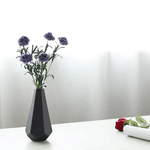 Vase à Fleurs en Céramique Géométrique Moderne Noir Mat Et Blanc Décoration De Bureau Pot De Fleurs Minimaliste Pour Salon Table Maison