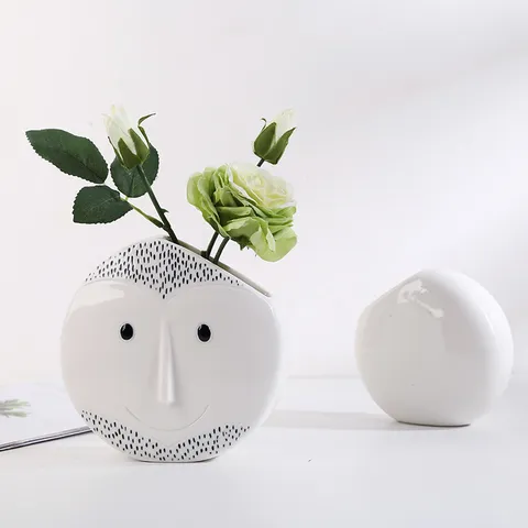 Vase en Céramique Visage Abstrait Minimaliste Nordique Noir Blanc Peint à la Main Vase à Fleurs Décor de Table
