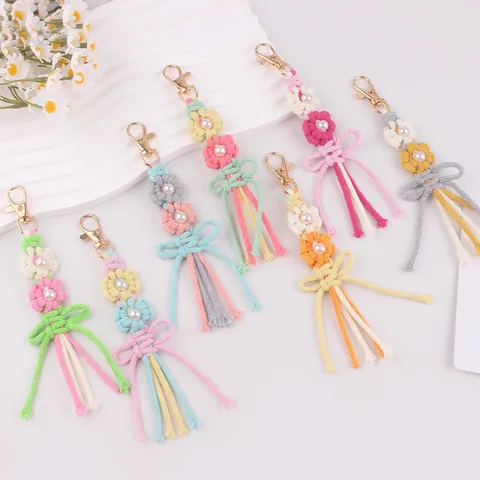 Handgewebter Gänseblümchen Schlüsselanhänger Perle Baumwollseil Taschenanhänger Blumen Quaste Ornament Charm Damen Accessoire