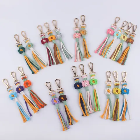 Handgefertigter Gewebter Cartoon Blumen Schlüsselanhänger Baumwollseil Taschenanhänger Floral Quaste Charme Schmuck Zubehör