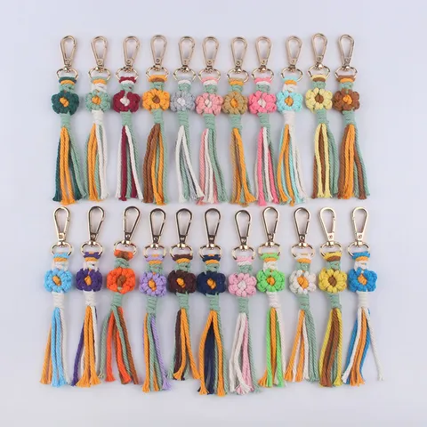 Handgefertigter Gewebter Cartoon Blumen Schlüsselanhänger Baumwollseil Taschenanhänger Floral Quaste Charme Schmuck Zubehör