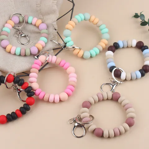 Creative Silicone Beaded Wristlet Keychain For Women Silicone Alloy Flat Round Bead Bracelet Key Ring DIY Wristband Accessory