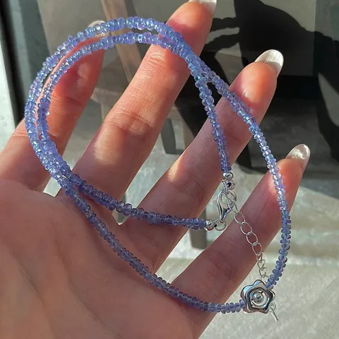 Collana di Perline di Tanzanite in Argento Sterling 925 per Donna Pendente a Fiore Retrò Catena da Clavicola Gioielli Chic