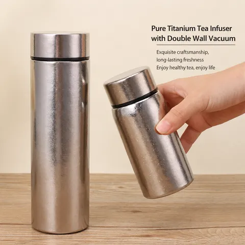 Tasse Thermos Isolée Sous Vide à Double Paroi en Titane Pur Bouteille d'Eau De Poche Mini Portable Cadeau d'Affaires