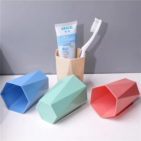Household Plastic Mouthwash Cup Geometric Diamond Pattern Bathroom Toothbrush Cup Portable Gargle Cup