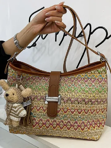 Womens Bohemian Straw Bucket Bag Large Capacity Casual Beach Shoulder Crossbody Bag Woven Handbag With Pendant