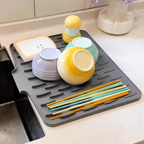 Cocina Silicona Encimera Alfombrilla de Drenaje Inclinada Espesada Aislada Térmicamente Soporte para Olla Antideslizante Alfombrilla de Fijación para Tabla de Cortar