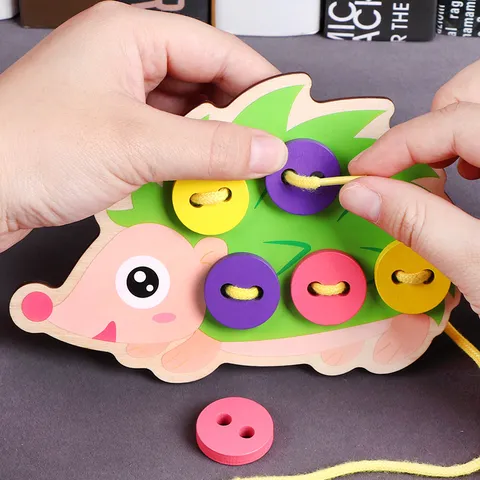 Kids Wooden Hedgehog Dress Button Lacing Toy Montessori Early Education Hand Eye Coordination Training Puzzle Game