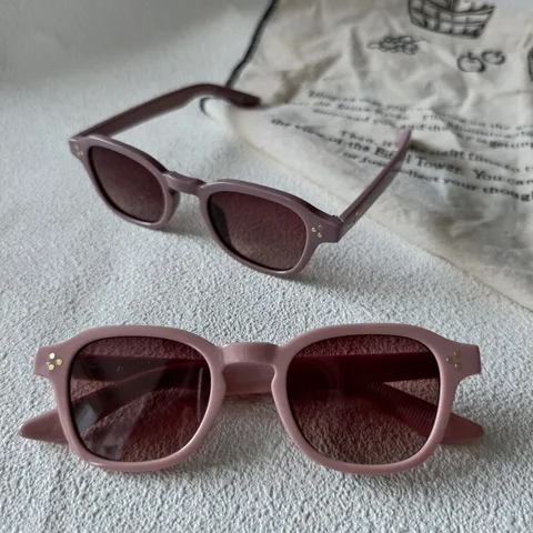 Retro Small Frame Sunglasses For Women Men Fashion Trendy Vintage Square Sun Glasses UV400 Protection Eyewear