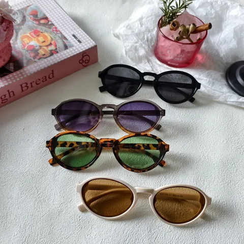 Retro Oval Sunglasses For Women Men Fashion Small Frame Leopard Print Resin Lens PC Frame Trendy UV400 Outdoor Eyewear Gift