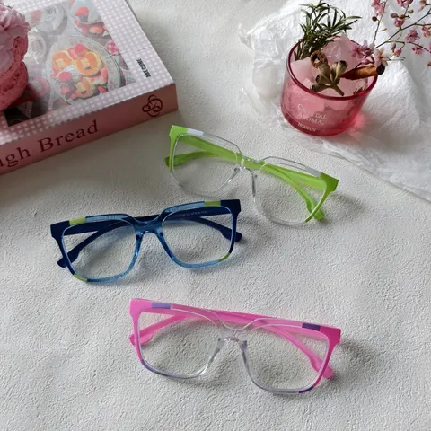 Gafas de Luz Azul con Marco Cuadrado a la Moda Monturas de PC Personalizadas Diseño en Bloques de Color para Mujer
