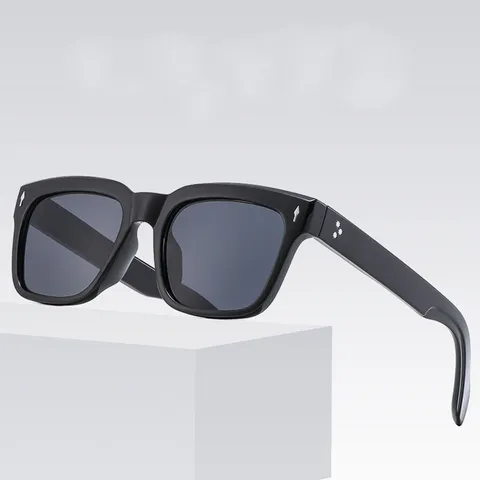 Moda Gafas de Sol Cuadradas Para Mujeres Hombres Vintage Montura Gruesa Gafas de Sol Grandes UV400 Remache de Metal