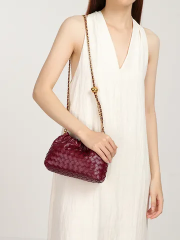 Hand Woven Shirred Cloud Bag PU Leather Chain Crossbody Shoulder Bag For Women Vintage Minimalist Fashion Clutch