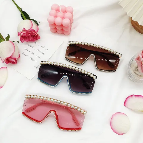 Lunettes de Soleil Sans Bordure Surdimensionnées à la Mode pour Femmes Strass de Luxe Perle Artificielle Lunettes Lentille Unique UV400
