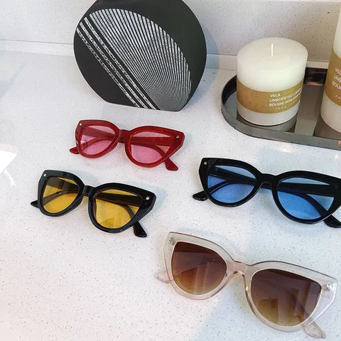 Gafas de Sol de Ojo de Gato Retro de Moda para Hombre Mujer Marco Pequeño Protección UV400 Street Style Trendy Lentes Coloridas