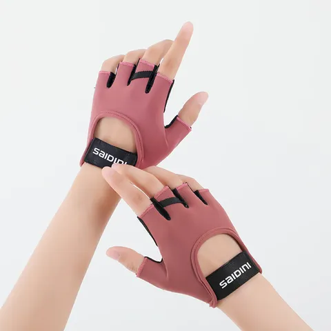 Unisex Half-Finger Fitness Gloves Anti-Slip Breathable Outdoor Cycling Sports Gloves Wear-Resistant Workout Gloves For Men And Women