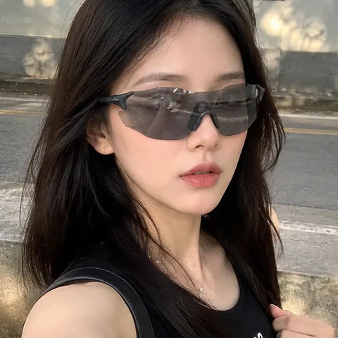 Sports Sunglasses Trendy Futuristic One-Piece Rimless Cycling Glasses Shield Windproof Outdoor Eyewear For Men Women UV400 Protection