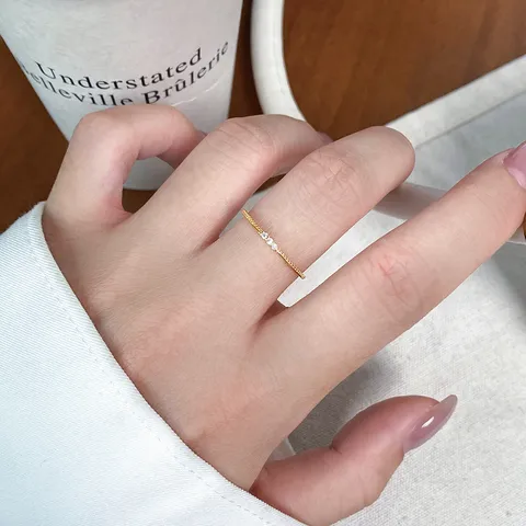 925 Sterling Silber Ring Für Damen Minimalistischer Ins-Stil Drei Strass Gold Silber Plattiert Milgrain Kante Dünner Ring Schmuck