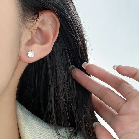 999 Feinsilber Strass Ohrstecker Für Damen Minimalistische Vier Krappen Fassung Runde Funkelnde Kristall Ohrringe Zarter Kleiner Nischen Schmuck