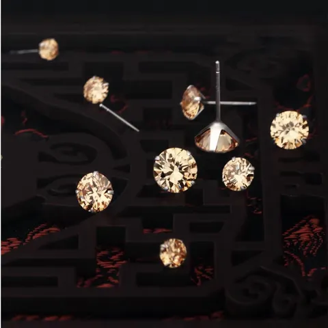 925 Sterling Silber Einzige Strass Ohrstecker Vier Klauen Mini Rund Glänzend Edelstein Piercing Schmuck Für Damen Geschenk
