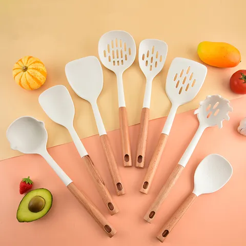 Set Skeuōn Kouzinas apo Silikoni me Xylino Cherouli Anti-stick Anthektiko sti Thermotita Spatula kai Koutali Soupas