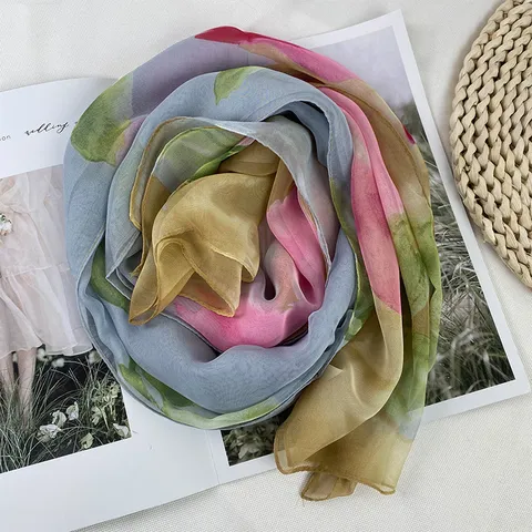 Womens Thin Gradient Floral Scarf Chiffon Versatile Elegant Scarf Ladies Fashion Shawl Neckwear