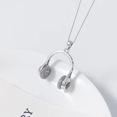 Minimalist 925 Sterling Silver Headphone Musical Note Pendant Vintage Thai Silver Crafted Music Theme Jewelry Pendant Only For Men Women