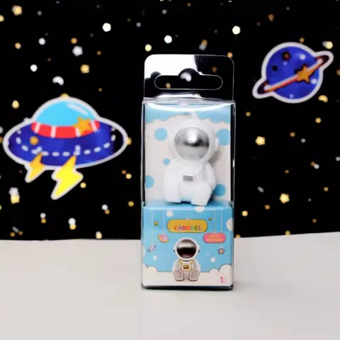 Creative Astronaut Candle Cake Decoration Insert Kids Birthday Party Spaceman Cake Candles Baking Party Supplies